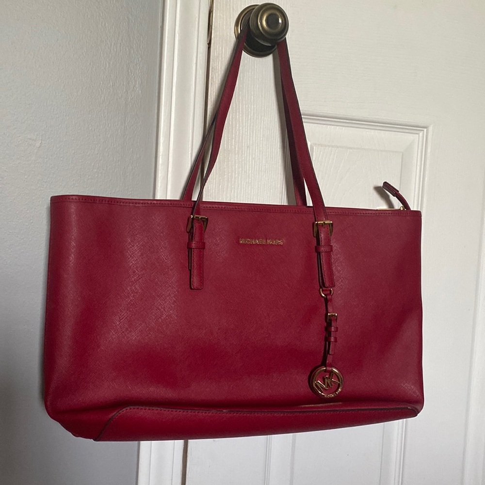 Like new Michael Kors bag